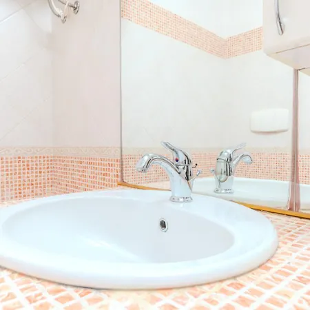 Apartamento Strepitoso Bilocale Via Mosca *